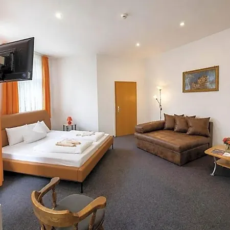 Hotel Waldmuehle 2*